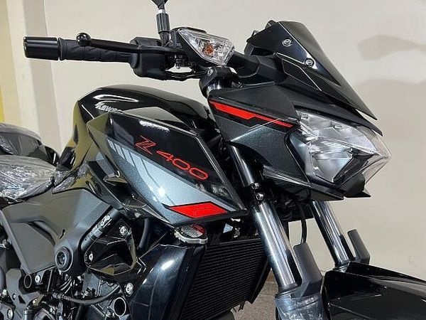 カワサキ Z400 店頭現車無し、要取り寄せ車両。 5
