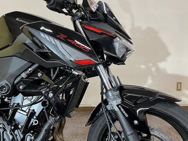 カワサキ Z400 店頭現車無し、要取り寄せ車両。 6