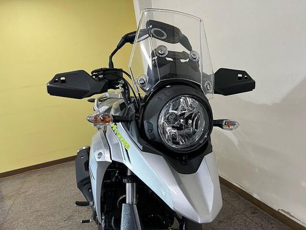 スズキ Vストローム250 4