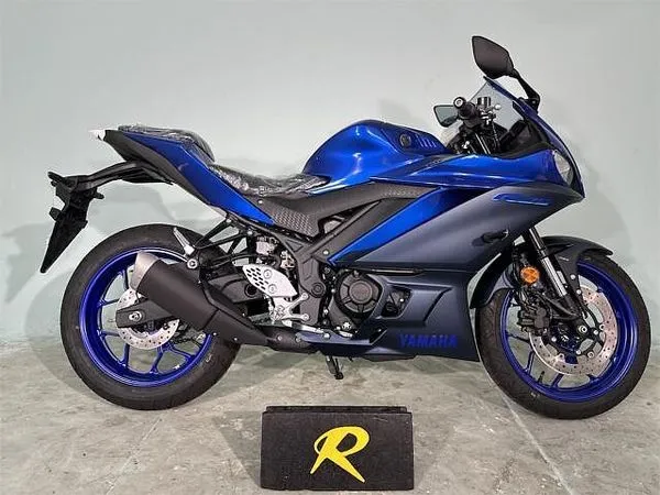 ヤマハ YZF-R25 新車購入用品サポートキャンペーン2024年4月25日まで 1