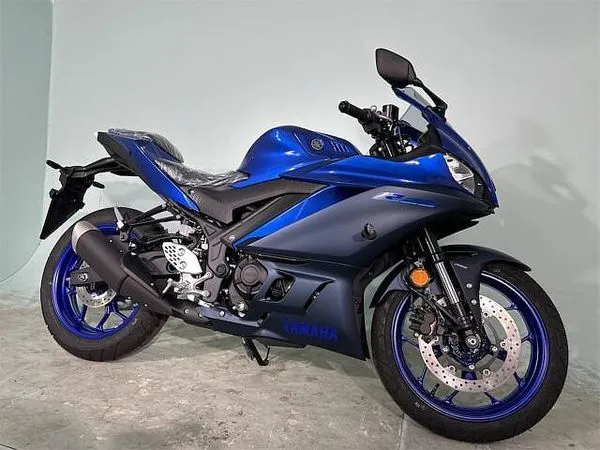 ヤマハ YZF-R25 新車購入用品サポートキャンペーン2024年4月25日まで 2