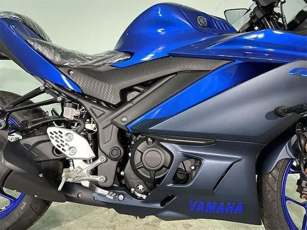 ヤマハ YZF-R25 新車購入用品サポートキャンペーン2024年4月25日まで 10