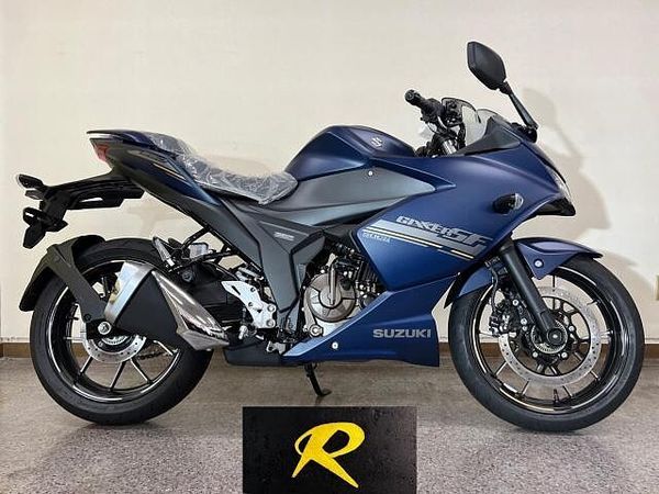 スズキ ジクサー SF250 1