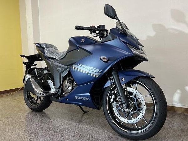 スズキ ジクサー SF250 2