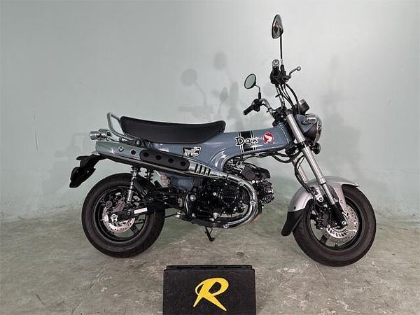 ホンダ ダックス125 1