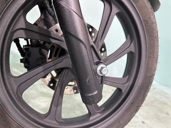 ホンダ PCX125 8
