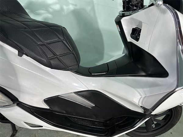 ホンダ PCX125 10