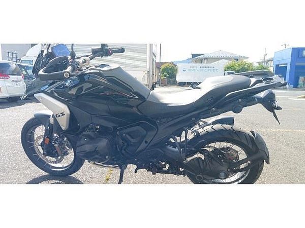 BMW R1300GS 4