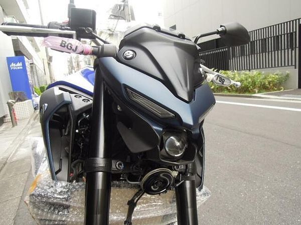ヤマハ MT-25 エンジン特性はそのままに精悍なフロントマスクに強靭な足回り! 9