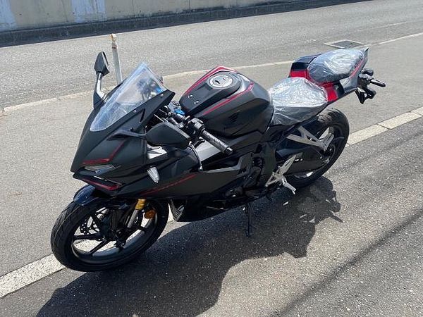 ホンダ CBR250RR (MC51) CBR250RR2023モデルマットバリステックメタリック展示即納車有りますよ! 3