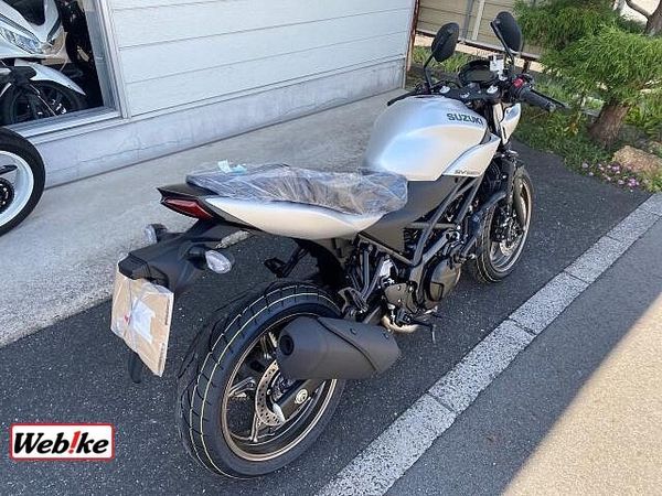 スズキ SV650X SV650X2023年モデルABSマットソードシルバーメタリック新車展示即納車有ります! 5