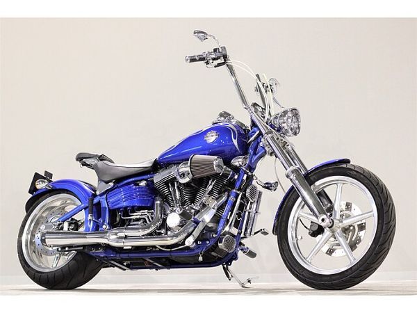 ハーレーダビッドソン FXCWC Softail Rocker C 1