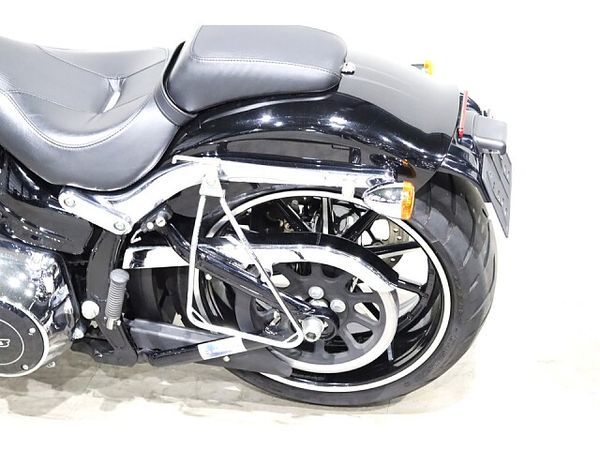 ハーレーダビッドソン FXSB SOFTAIL BREAKOUT 7