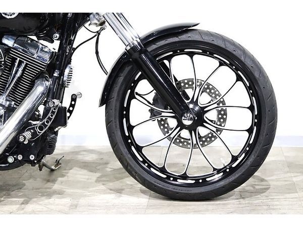 ハーレーダビッドソン FXSB SOFTAIL BREAKOUT 3