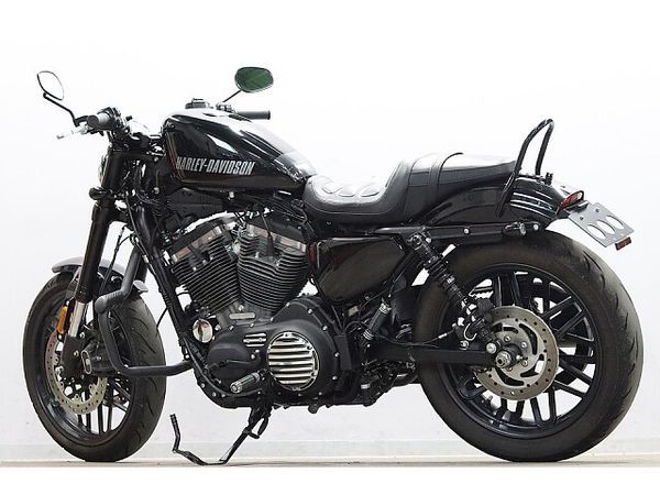 ハーレーダビッドソン SPORTSTER ROADSTER 3
