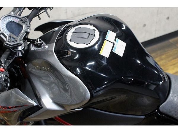 カワサキ Z900 メールでお問合せの際は、ronajapan@gmail.com までお気軽にどうぞ! 4
