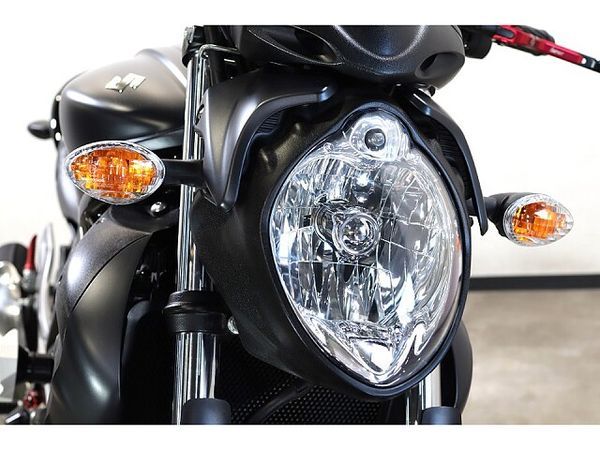 スズキ グラディウス650 メールでお問合せの際は、ronajapan@gmail.com までお気軽にどうぞ! 3