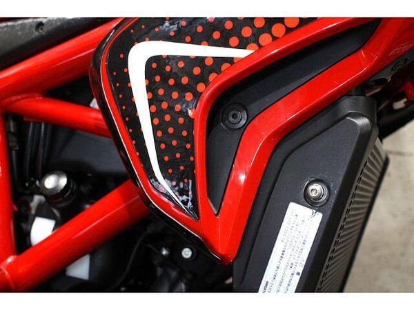 ドゥカティ HYPERMOTARD821 メールでお問合せの際は、ronajapan@gmail.com までお気軽にどうぞ! 4