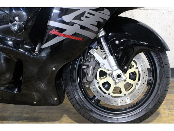 スズキ HAYABUSA メールでお問合せの際は、ronajapan@gmail.com までお気軽にどうぞ! 3