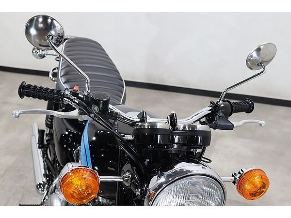 カワサキ W650 メールでお問い合わせの際は、ronajapan.shiki@gmail.com まで! 2