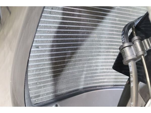 ホンダ VFR1200F デュアルクラッチトランスミッション メールでお問い合わせの際は、ronajapan.shiki@gmail.com まで! 10