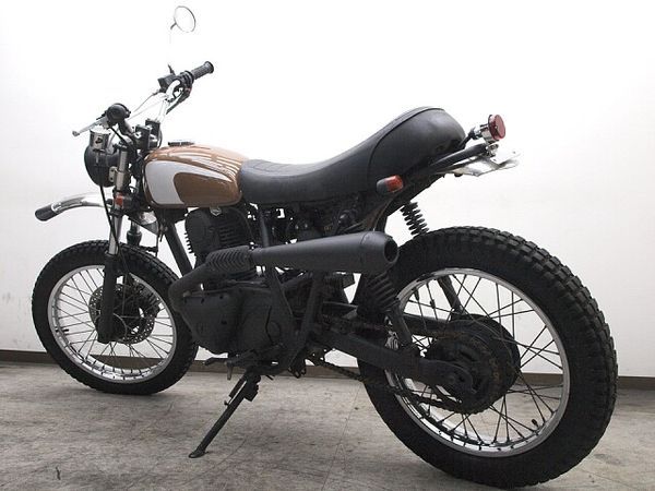 カワサキ 250TR 2