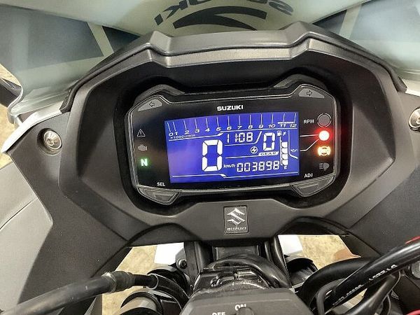 スズキ GSX250R GSX250R 2023年モデル ABS ハンドルレバー スクリーンカスタム 10