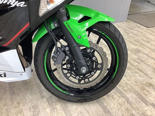 カワサキ ニンジャ 250 【スピード納車】Ninja 250 政府承認ヨシムラマフラー・マルチバー・USB付き!! 8