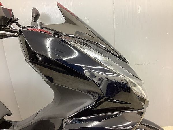 ホンダ PCX125 PCX125 ABS 2022年製造車 ワンオーナー・ナックルバイザー・GIVIトップケー 5