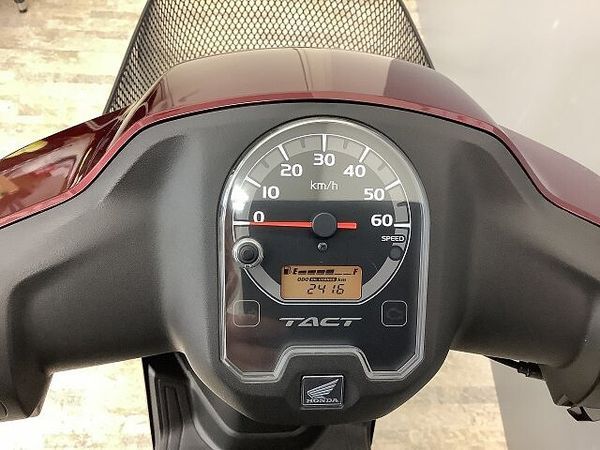 ホンダ タクト ベーシック タクト ベーシック 2021年モデル/2022年製造車 フロントバスケット付き!! 8