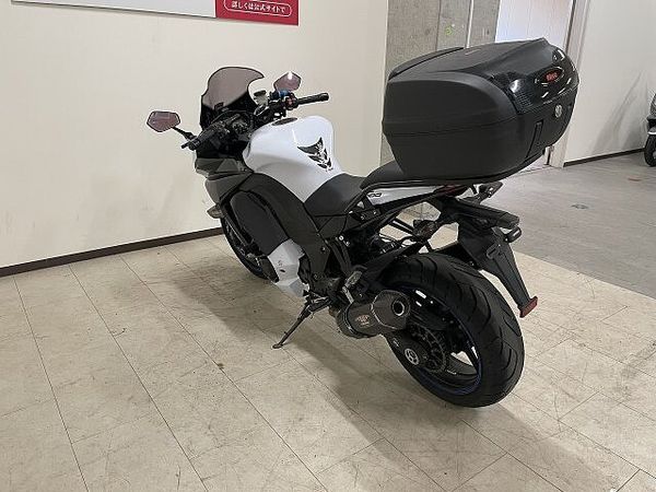カワサキ ニンジャ 1000 (Z1000SX) 【マル得】NINJA 1000 2012年モデル ヨシムラマフラー/リアボックス/エンジン 6
