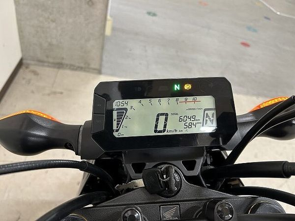 ホンダ グロム 【7月限定価格】【マル得】GROM 2023年モデル 5速トランスミッション ノーマル 10