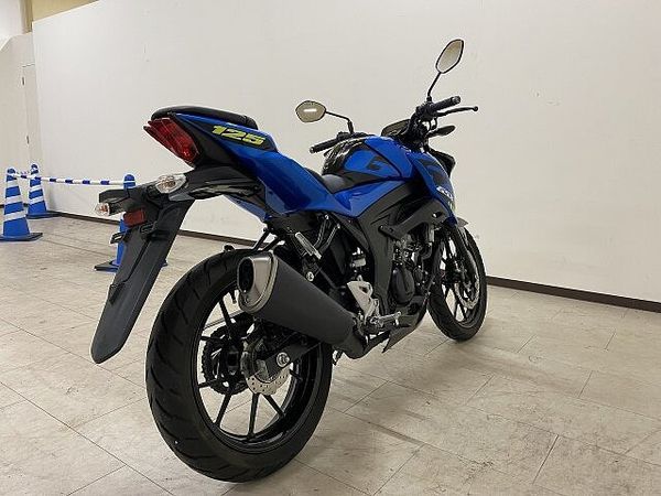 スズキ GSX-S125 GSX-S125 2021年モデル!! 3