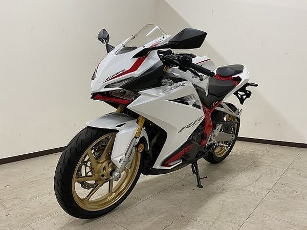 ホンダ CBR250RR (MC51) 【マル得】CBR250RR 2020年モデル マルチバー/スマホホルダー/USB装備 5