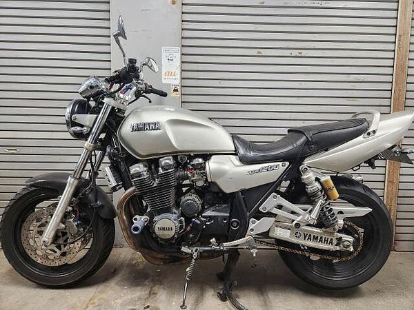 ヤマハ XJR1200 これぞオートバイ!という風格漂う空冷ビッグネイキッド! 2