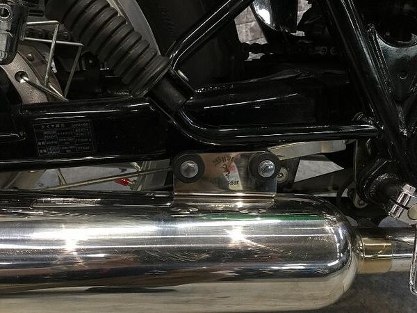 カワサキ W800 W800 レバー サイドバック マルチバー グラムバー ウインカー ビキニカウル マフラー 7