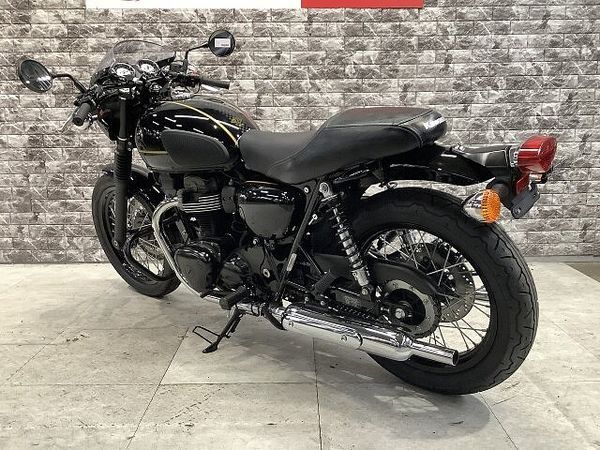 カワサキ W800 CAFE 【マル得車輌】W800 CAFE(W800カフェ) ABS/2023年モデル/前後ドライブ 6
