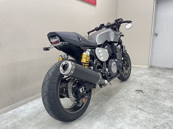 ヤマハ XJR1300C XJR1300C ACTIVEバーハンドル OVER製バックステップ POSHウィンカー 6