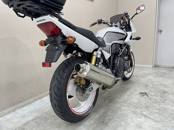 ホンダ CB400スーパーボルドール CB400スーパーボルドールRevo LEDライトバルブ カスタムハンドル USBポート 6