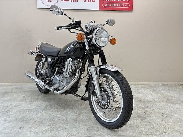 ヤマハ SR400 SR400 2014年モデル サドルバックサポート装備 2