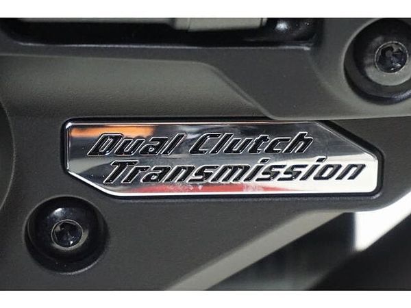 ホンダ レブル1100 抜群のスタイルと迫力あるエンジンを誇るシリーズ上位のレブルは充実な装備と足つき性が魅力です 10