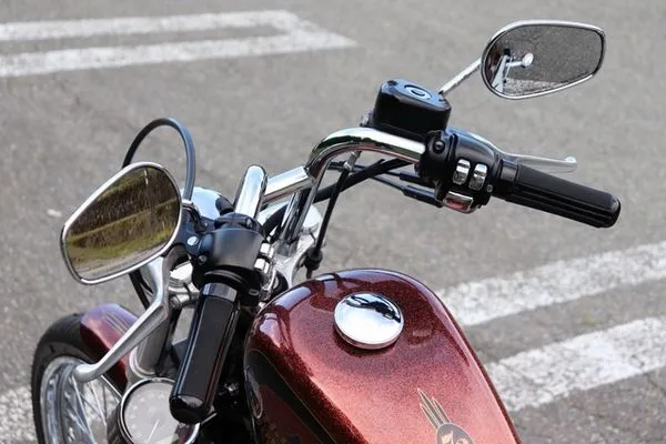 ハーレーダビッドソン XL1200V SPORTSTER72 SEVENTY-TWO カスタム多数あり! 10
