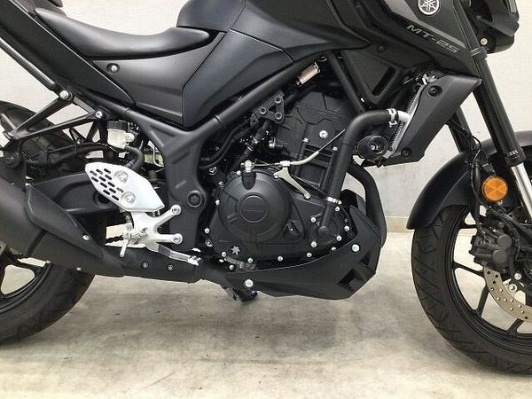 ヤマハ MT-25 MT-25 2022年式モデル 細かい動きとパワフルな走行性能を兼ねそろえた乗りやすく扱い 9