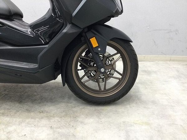 ホンダ フォルツァ(MF06) FORZA 2023年式モデル 電動スクリーンやスマートキーを採用した最新モデル! 10