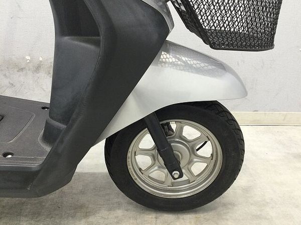 ホンダ タクト TACT 2019年モデル 便利な前カゴ付き!デジタルメーターには時計もついてます! 9