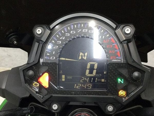カワサキ Z400 Z400 2022年モデル ラジエターコアガード ABS・アシストスリッパークラッチ標準装 7