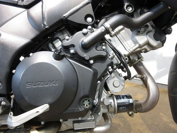 スズキ Vストローム1000 V-Strom 1000 ABS(V-ストローム1000)/インジェクションモデル/MAX 10