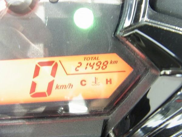 ホンダ CBR250R (MC17/19) CBR250R 2015年モデル/ヘルメッgホルダー/USBポート/マルチバー/レバーカス 8