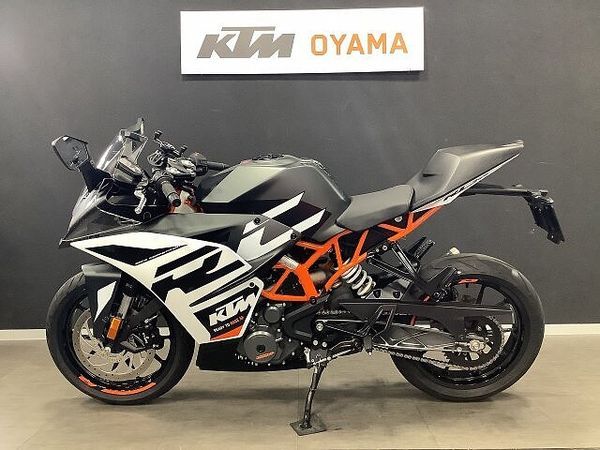 KTM RC390 【KTM小山認定中古車】RC390 2021年モデル レバーカスタム ヘルメットホルダー 5