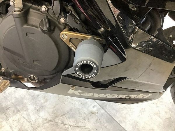 カワサキ ニンジャ 400 Ninja 400 エンジンスライダー・フロントタイヤ、チェーン交換サービス!! 8